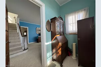211 E Main Street, St Clairsville, OH 43950 - Photo 11