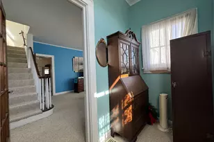 211 E Main St, St Clairsville, OH 43950 - Photo 11