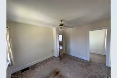 211 E Main Street, St Clairsville, OH 43950 - Photo 31