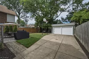 14918 Lakewood Heights Blvd, Oakwood, OH 44107 - Photo 45