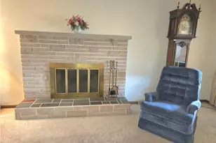 1651 Euclid Ave, Zanesville, OH 43701 - Photo 11