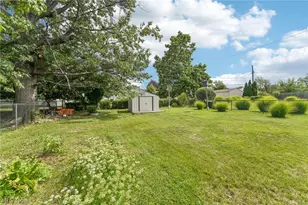 1829 Eldon Dr, Wickliffe, OH 44092 - Photo 29