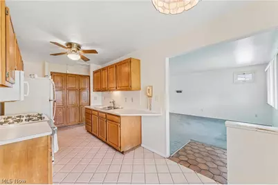 1829 Eldon Drive, Wickliffe, OH 44092 - Photo 5