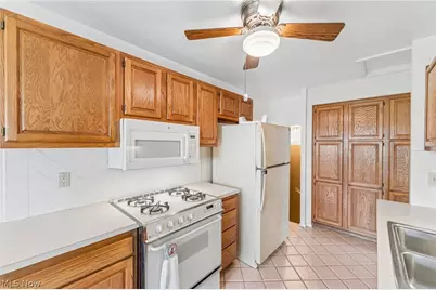 1829 Eldon Drive, Wickliffe, OH 44092 - Photo 3