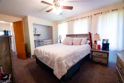 2835 S Schenley Avenue, Youngstown, OH 44511 - Photo 9