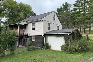 1898 Johnstown Rd NE, Dover, OH 44622 - Photo 5