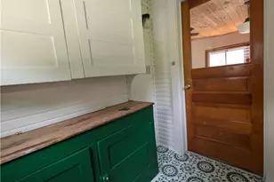 56 Charlotte St, Akron, OH 44303 - Photo 15