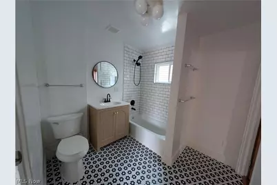 56 Charlotte Street, Akron, OH 44303 - Photo 17