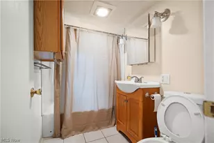 154 E Main St, Amherst, OH 44001 - Photo 23