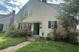 536 Lindell St, Akron, OH 44305 - Photo 1