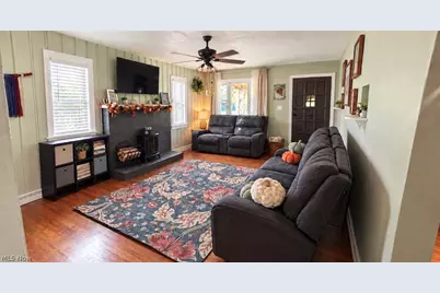 370 Eastwood Avenue, Tallmadge, OH 44278 - Photo 3