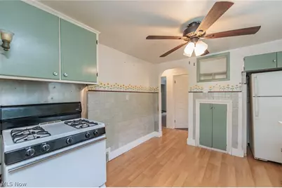 1211 California Avenue, Akron, OH 44314 - Photo 9