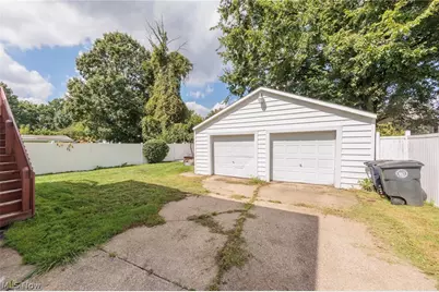 1211 California Avenue, Akron, OH 44314 - Photo 5