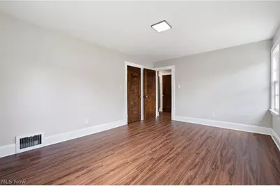 814 Crestview Avenue, Akron, OH 44320 - Photo 29