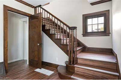 814 Crestview Avenue, Akron, OH 44320 - Photo 21