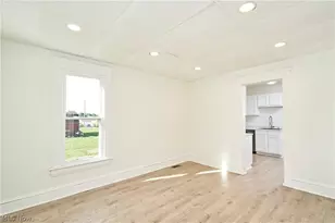 520 W Friendship St, Medina, OH 44256 - Photo 9