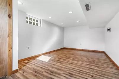 5220 Woodlynn Street NE, East Canton, OH 44730 - Photo 25