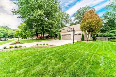 427 Armour Road, Avon Lake, OH 44012 - Photo 3