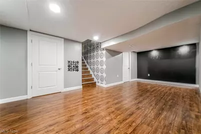 427 Armour Road, Avon Lake, OH 44012 - Photo 35