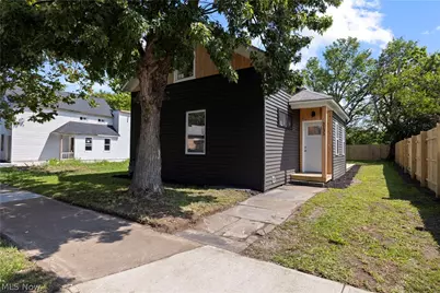 3135 W 16th Street, Loveland, OH 44109 - Photo 1