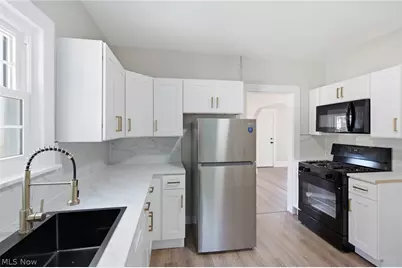 1216 E 168th Street, Loveland, OH 44110 - Photo 9