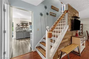 458 Derbyshire Rd, Green, OH 44319 - Photo 9