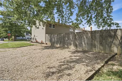 300 27th Street NW, Massillon, OH 44647 - Photo 5
