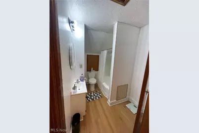 18606 Cherokee Avenue, Loveland, OH 44119 - Photo 23