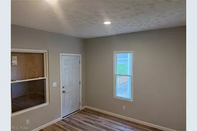 858 Forrest Drive, Akron, OH 44306 - Photo 17