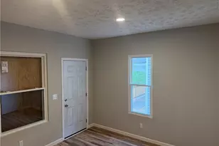 858 Forrest Dr, Akron, OH 44306 - Photo 17