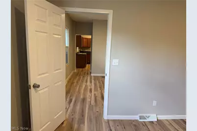 858 Forrest Drive, Akron, OH 44306 - Photo 15