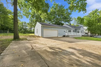540 Bird Street, Wadsworth, OH 44281 - Photo 3