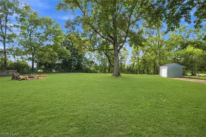 540 Bird Street, Wadsworth, OH 44281 - Photo 25