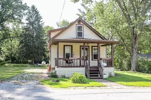 504 E Maple Ln, Ravenna, OH 44266 - Photo 3