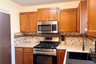 424 NE Shaw Ave NE, Massillon, OH 44646 - Photo 7