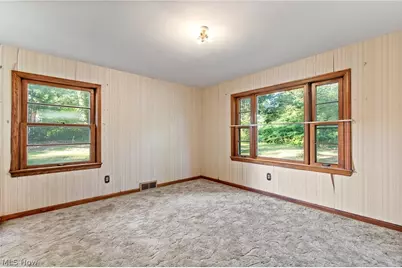 114 7th Street NE, Barberton, OH 44203 - Photo 19