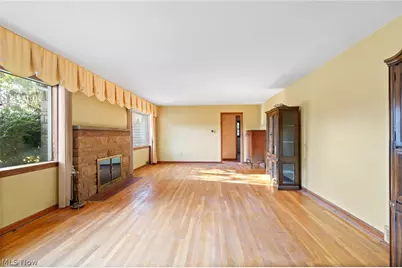114 7th Street NE, Barberton, OH 44203 - Photo 5