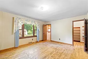 114 7th St NE, Barberton, OH 44203 - Photo 15