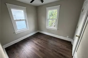 36 Cole Ave, Akron, OH 44301 - Photo 5
