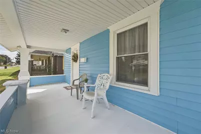 329 Girard Avenue NE, Canton, OH 44704 - Photo 3