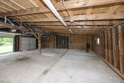 2559 Raber Road, Uniontown, OH 44685 - Photo 33