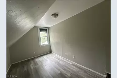 3349 W 63rd, Loveland, OH 44102 - Photo 7