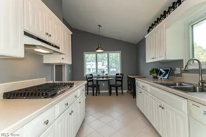 7085 Hoover Drive, Mentor, OH 44060 - Photo 21
