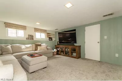 7085 Hoover Drive, Mentor, OH 44060 - Photo 39