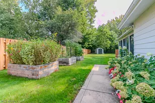 7085 Hoover Dr, Mentor, OH 44060 - Photo 3