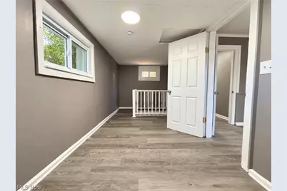 2408 Castle Avenue, Loveland, OH 44113 - Photo 11