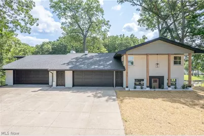 4567 Rex Lake Drive, New Franklin, OH 44319 - Photo 3