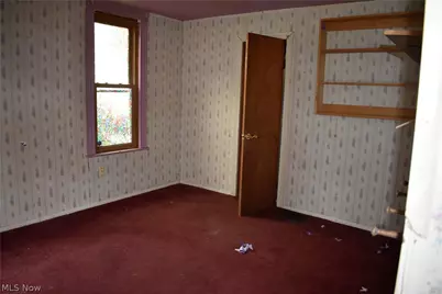 504 E Main Street, East Palestine, OH 44413 - Photo 7