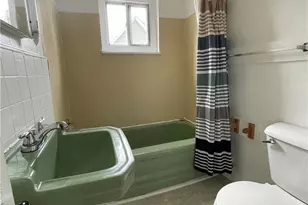 386 5 Silver St, Akron, OH 44303 - Photo 7