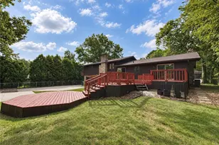 310 Fawnwood Dr, Tallmadge, OH 44278 - Photo 7